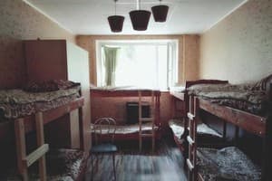 Хостел Ажур. Место в женском 8-местном номере  1