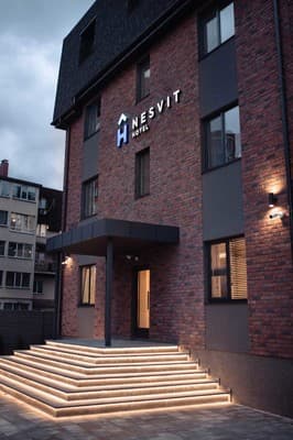 Nesvit Capsule Hotel 16
