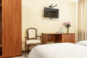 Печерский 11