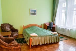 Отель Sikorskyi