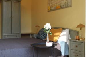 Готель Sunflower B&B